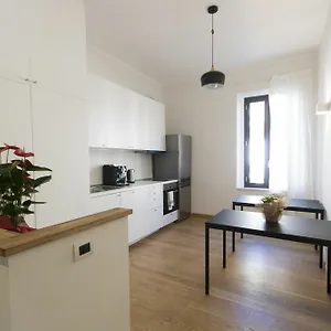 Colosseo Guest house